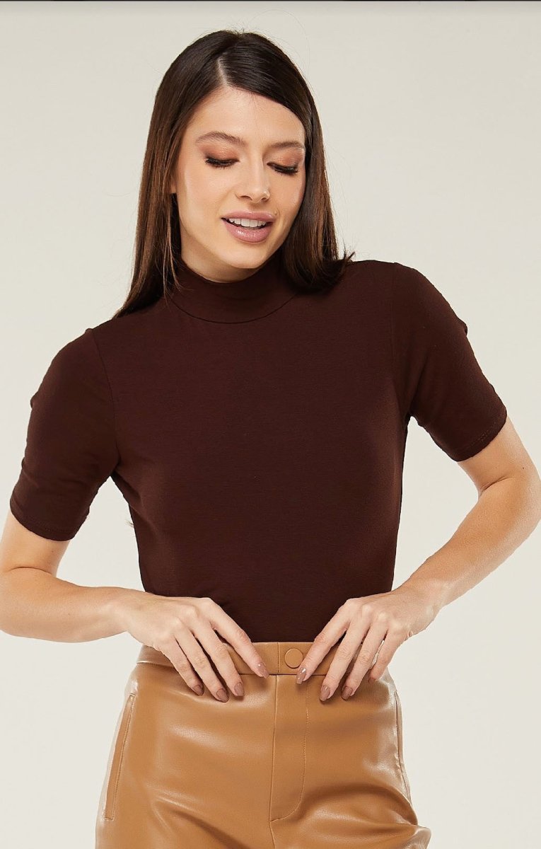 Blusa Feminina Gola Alta Manga Curta Básica – Tecido Viscolycra | Tamanho Único M/G - Momobr