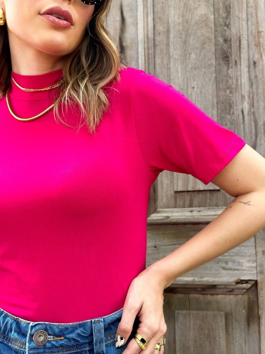 Blusa Feminina Gola Alta Manga Curta Básica – Tecido Viscolycra | Tamanho Único M/G - Momobr