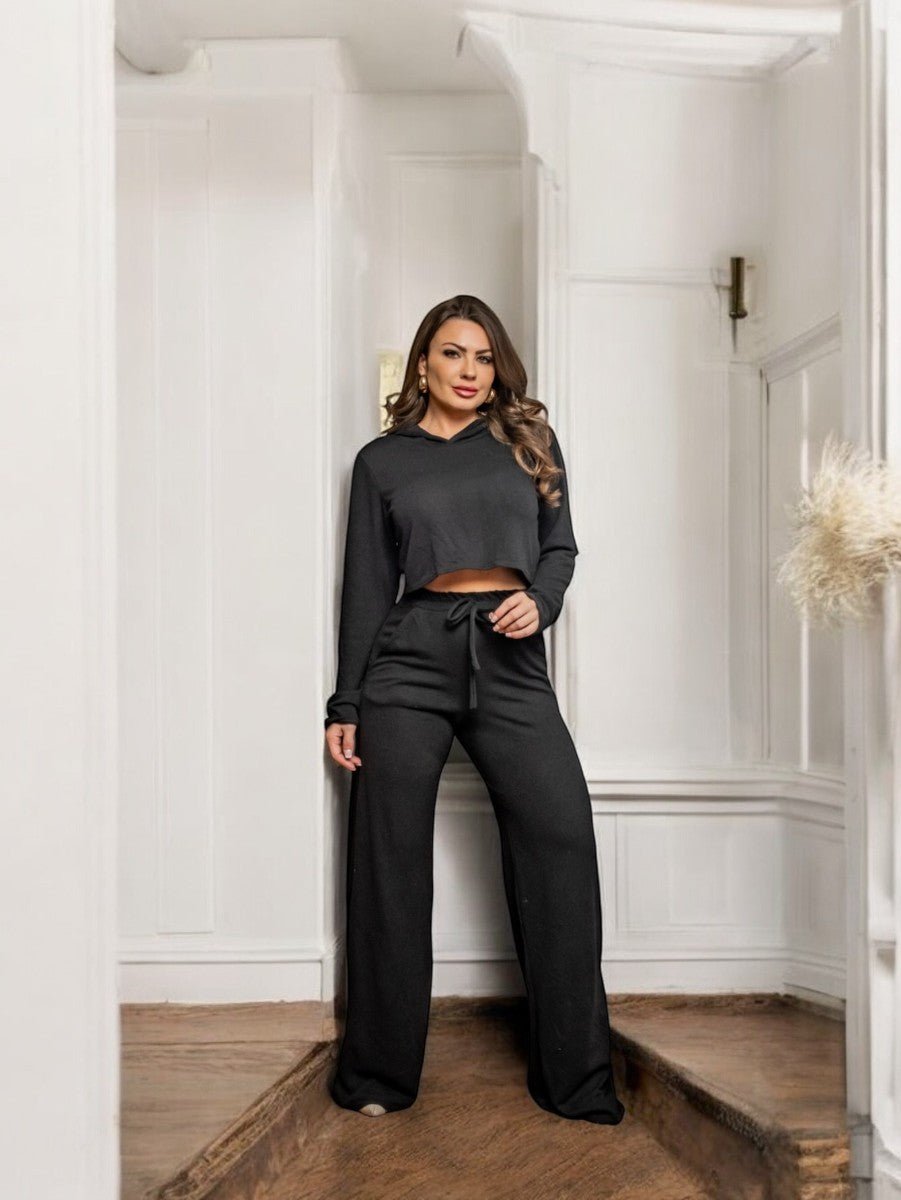 Conjunto Feminino Lãzinha com Capuz – Blusa e Calça Pantalona | Tamanhos P e M - Momobr