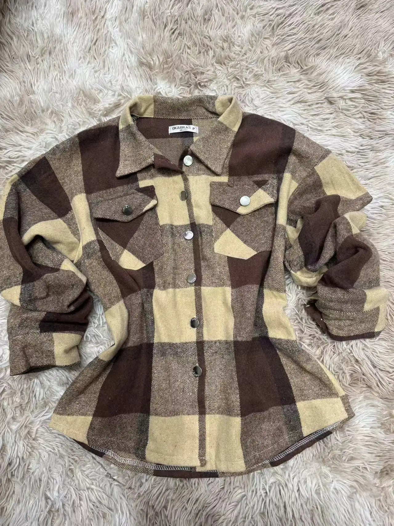 Jaqueta Camisa Xadrez Feminina Oversized em Flanela – Moda Outono/Inverno, Estilo Urbano e Confortável - Momobr