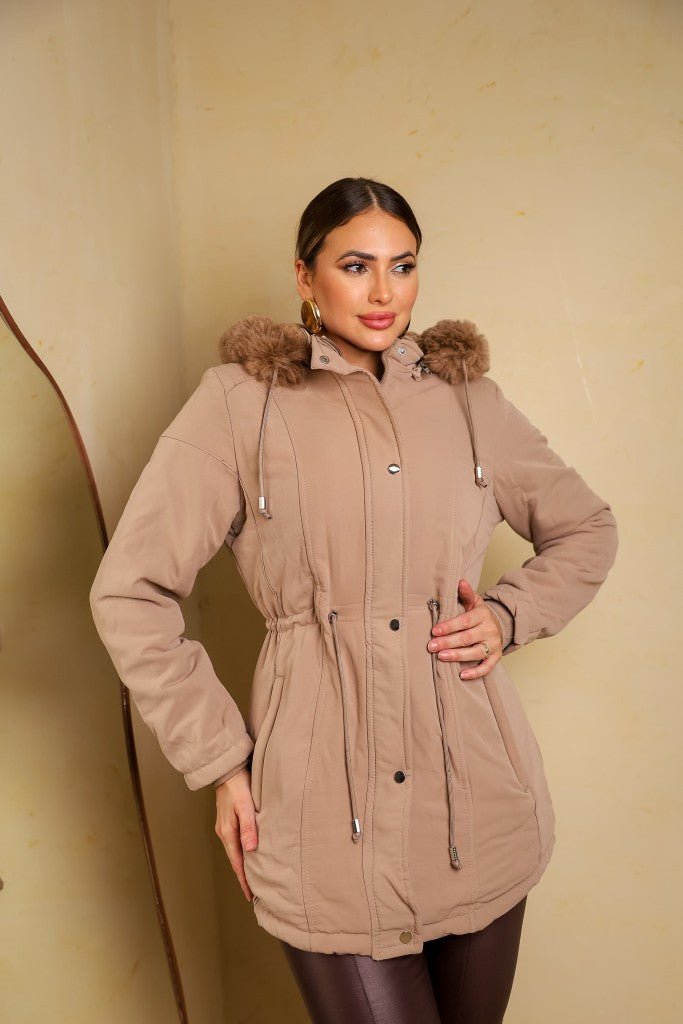Jaqueta Parka Feminina Pelinho Capuz Inverno Com Bolso - Momobr