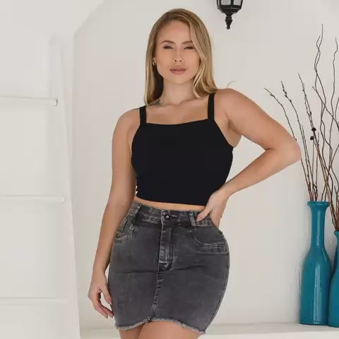 Saia Jeans Preta Mesclada Feminina – Cintura Média, Barra Desfiada, Estilo Tradicional, Verão