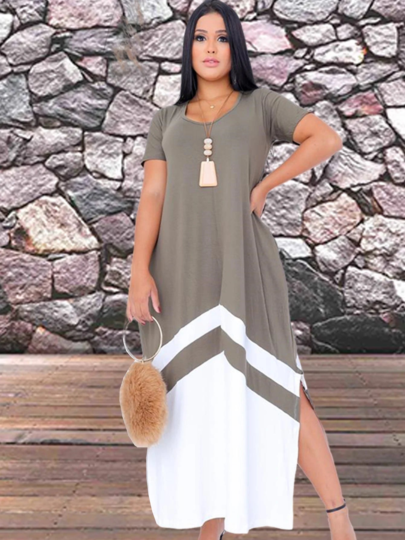 Vestido Longo Bicolor Feminino com Fenda, Bolsos e Alça – Tecido Viscose, Tamanho Único do 38 ao 50, Casual Chic - Momobr