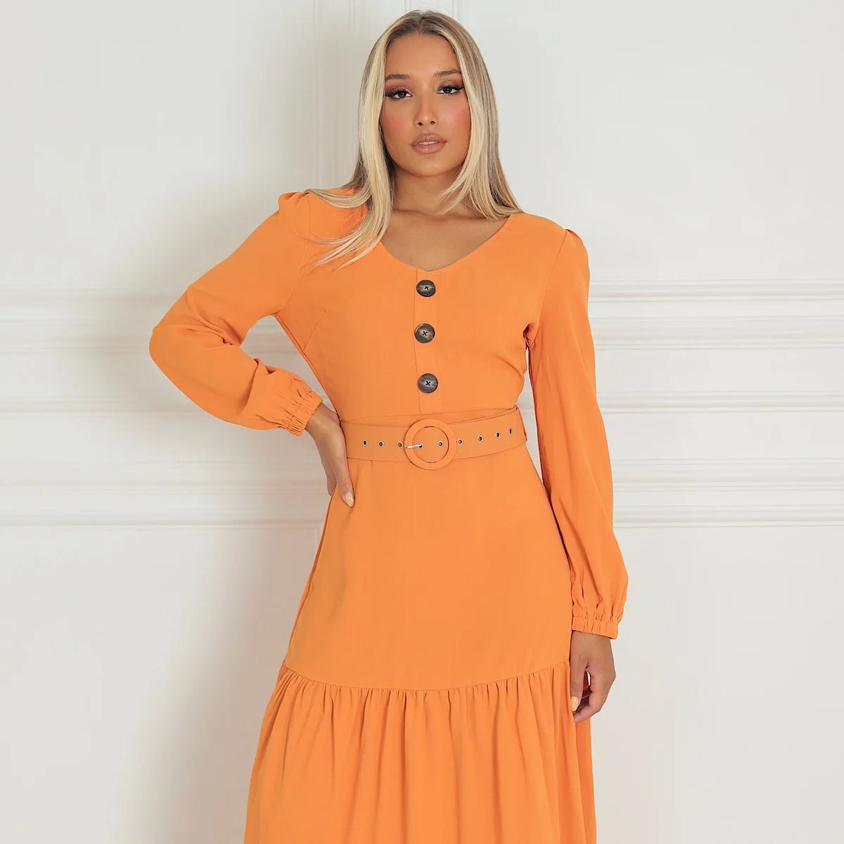 Vestido Longo Três Marias em Viscolinho com Cinto – Manga Puff e Elegância Atemporal - Momobr